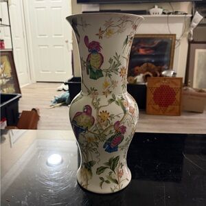Speer Collectibles Vase Floral With Parrot Vintage 15in